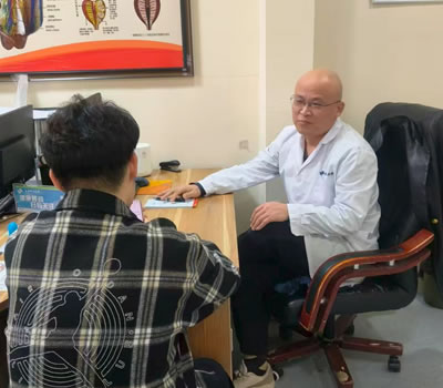 揭阳市|男科医师高朋磊：守护男性健康，专业男科诊疗